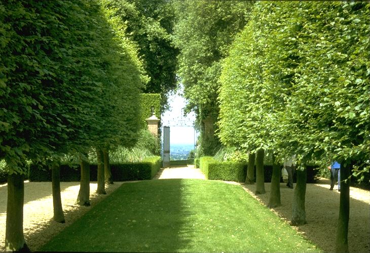 Hidcote_Manor_Garden